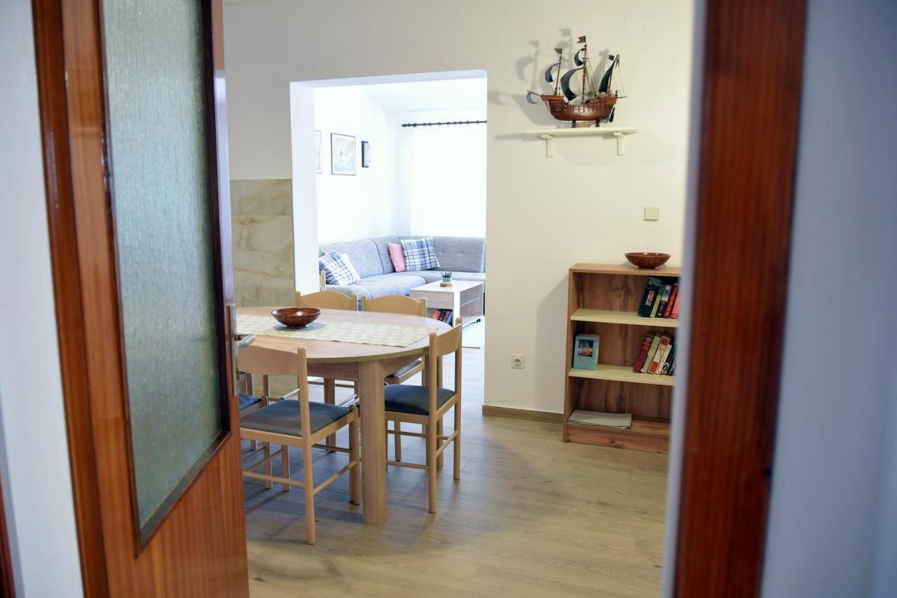 Zoro Apartments Palit Exterior photo